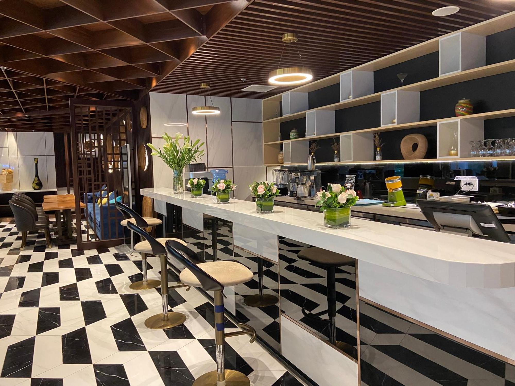 Wyndham Garden Ханой Экстерьер фото